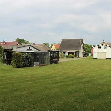 Ferienhaus Fenja Appartement Altenkirchen (Mecklenburg-Vorpommern)