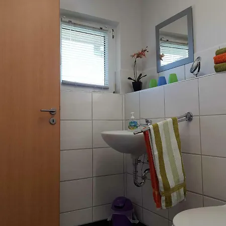 Ferienhaus Fenja * Altenkirchen (Mecklenburg-Vorpommern)
