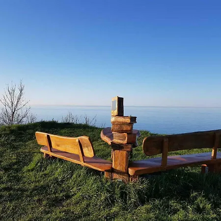Ferienhaus Fenja Appartement Altenkirchen (Mecklenburg-Vorpommern)